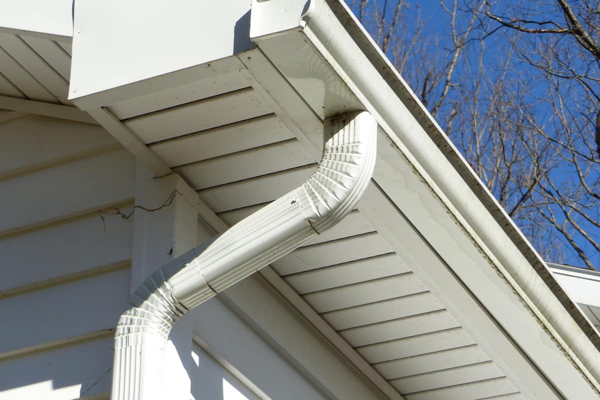 Seamless Gutter Installation